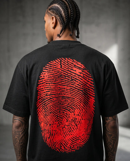 Diverse Thumbprint Tee (Black/Red)